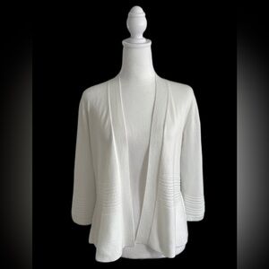 White cardigan by Ellie